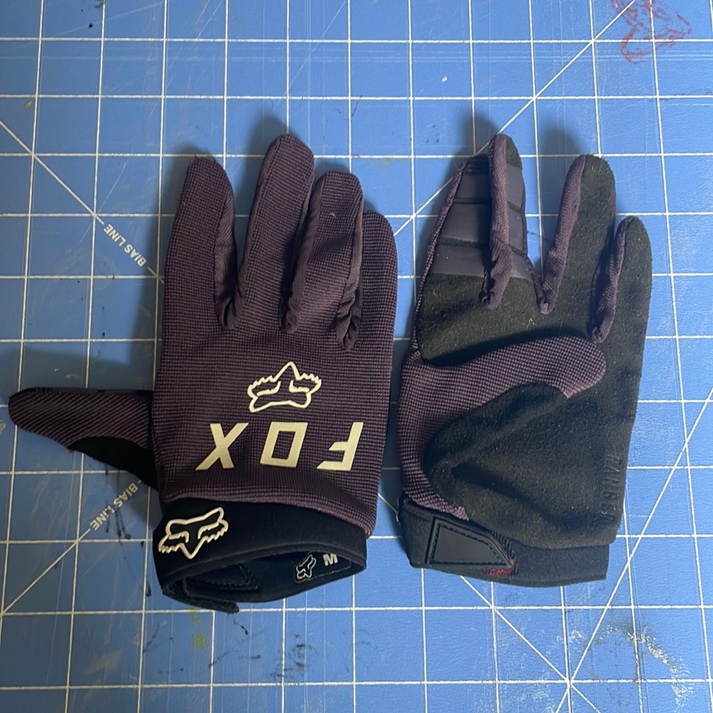 Girls Fox gloves